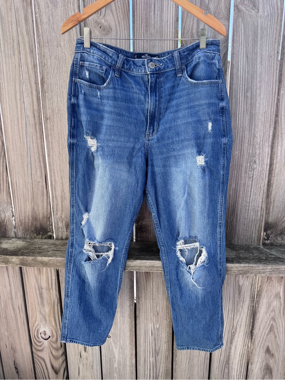 Hollister High Rise Mom Jean / 12-31 Regular